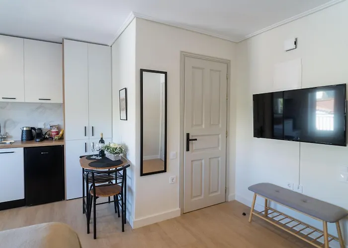 Mad-x 72 Apartamento Calamata